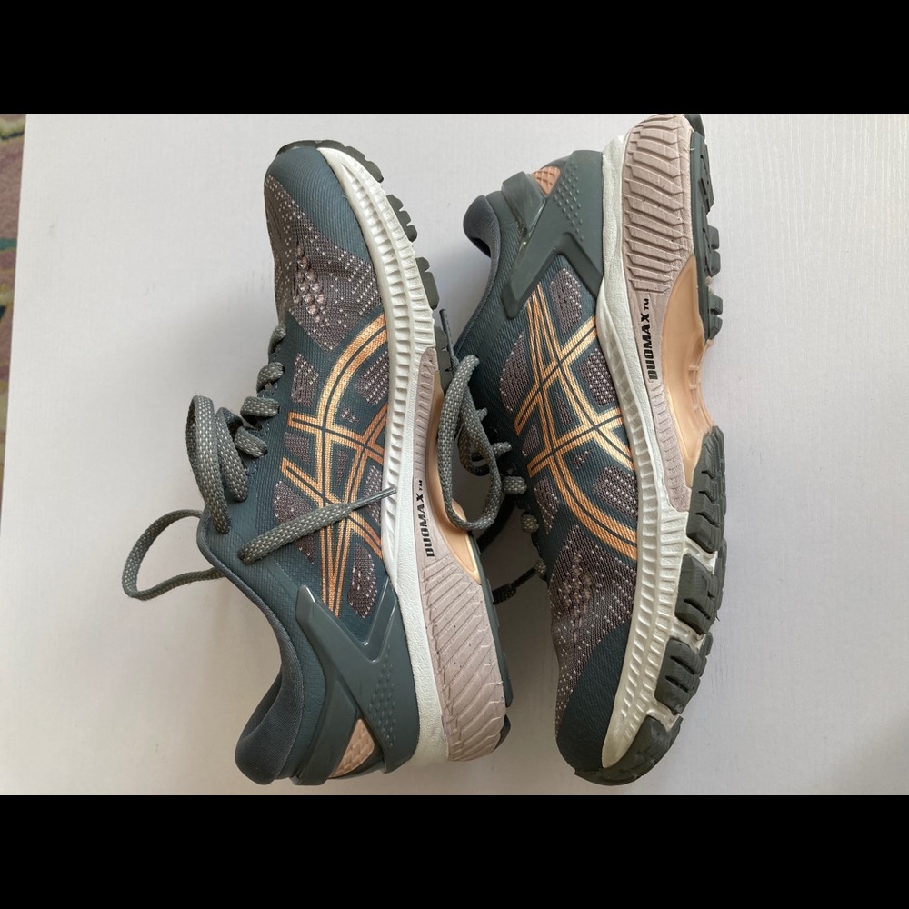 ASIC running shoes - Gel Kayano 26, brand new